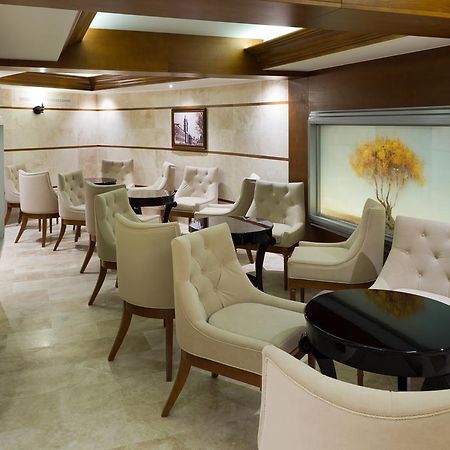 Nyíregyháza Hotel Central מראה חיצוני תמונה